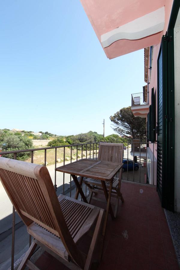 Guest House Villabianca La Maddalena  Ngoại thất bức ảnh